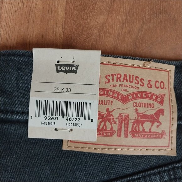 Levis Ribcage Bootcut - Picture 2 of 8